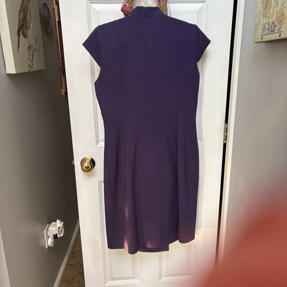 Dress - Picture 6 of 6